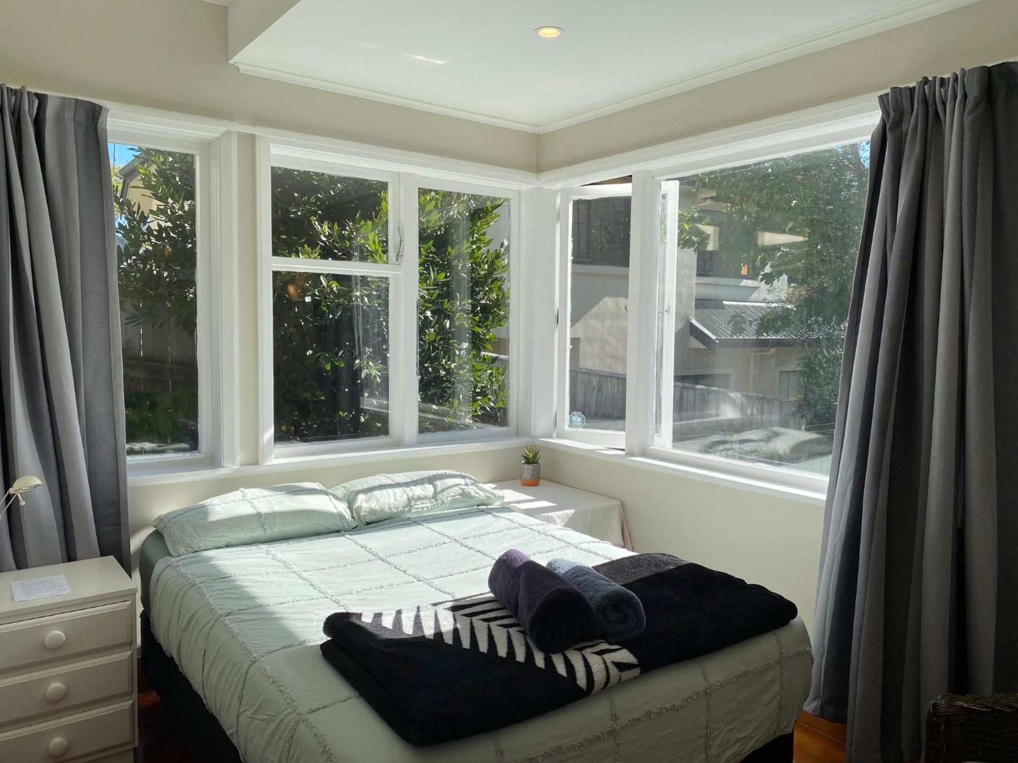 Wellington Double Bedroom Exterior photo
